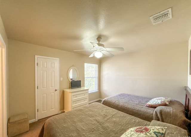 129  Chapel Hill Circle Unit 129, San Antonio, TX 78240 — photo 24