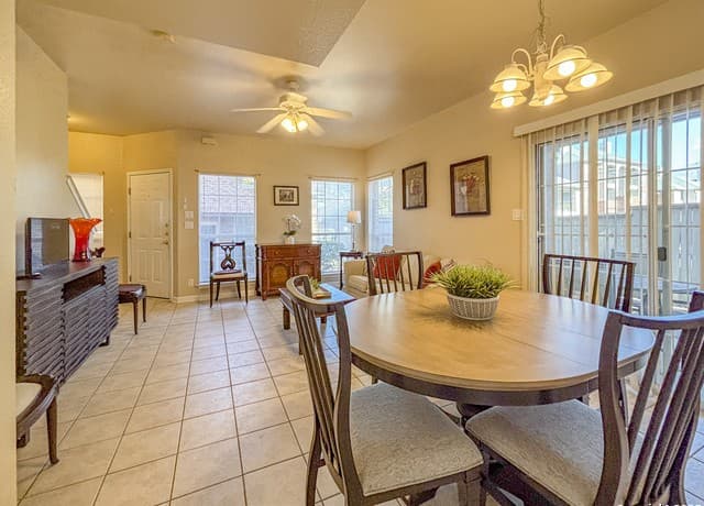 129  Chapel Hill Circle Unit 129, San Antonio, TX 78240 — photo 5