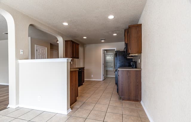 6538  Poseidon Way, Converse, TX 78109 — photo 18