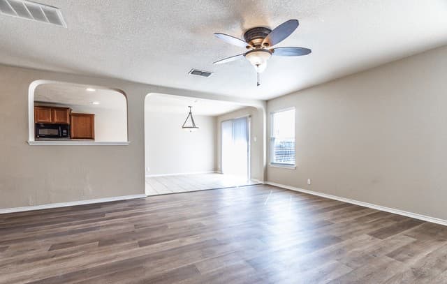 6538  Poseidon Way, Converse, TX 78109 — photo 5