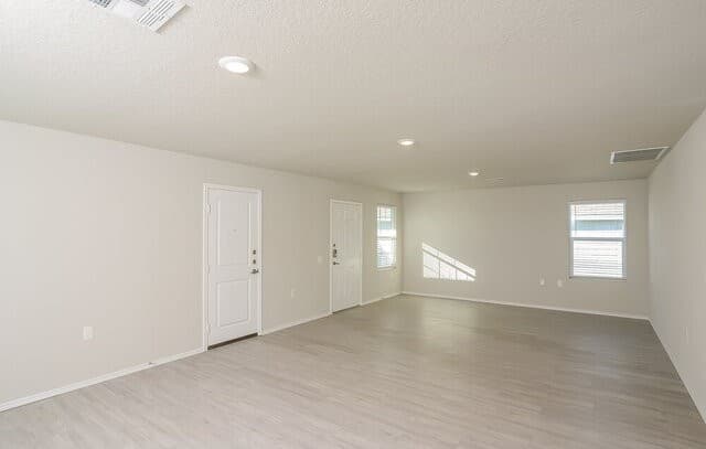 13115  Ashworth Blvd, San Antonio, TX 78221 — photo 5