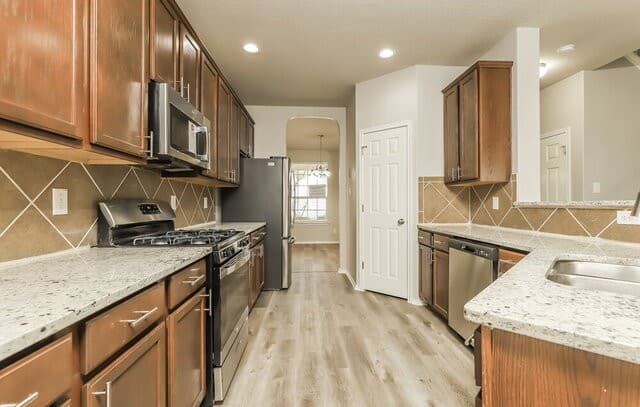 6319  Tulia Way, San Antonio, TX 78253 — photo 8