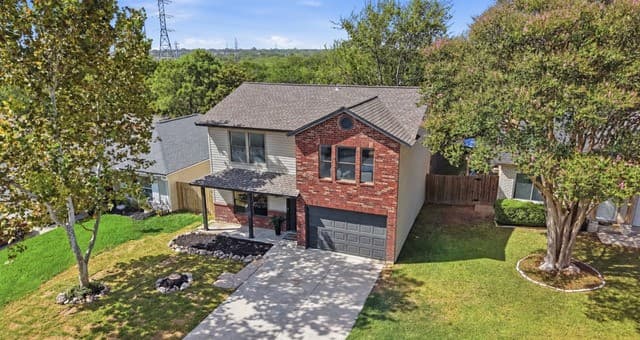 15563  Knollmeadow