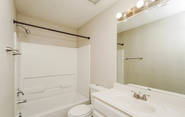 5726  Sandy Cyn, San Antonio, TX 78252 — photo 16