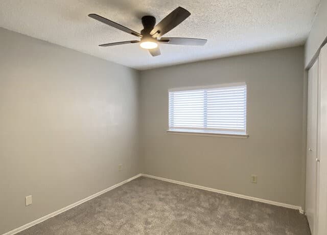 7146  Spring Grove, San Antonio, TX 78249 — photo 11