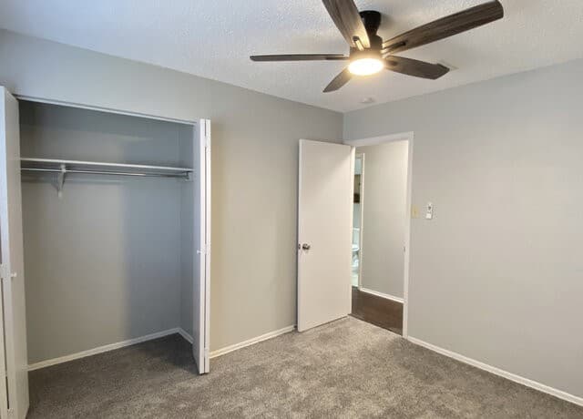 7146  Spring Grove, San Antonio, TX 78249 — photo 12