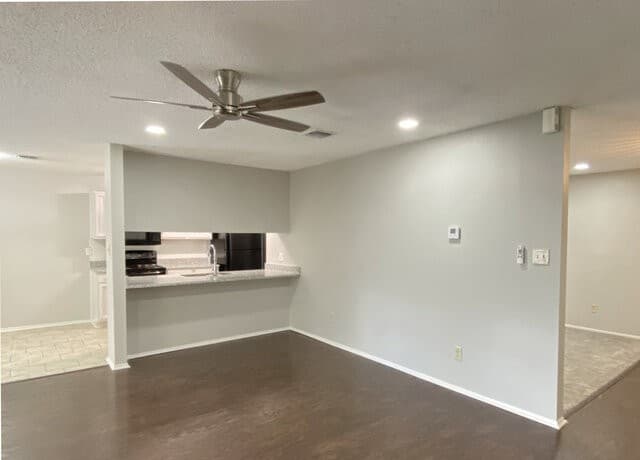 7146  Spring Grove, San Antonio, TX 78249 — photo 19