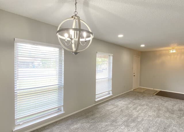 7146  Spring Grove, San Antonio, TX 78249 — photo 9