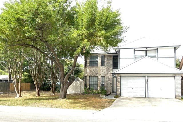 13902 Laurel Hollow Dr
