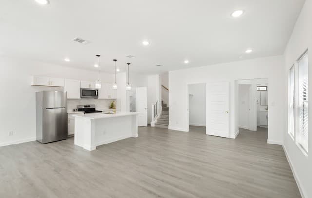 829  Kayton Ave, San Antonio, TX 78210 — photo 6