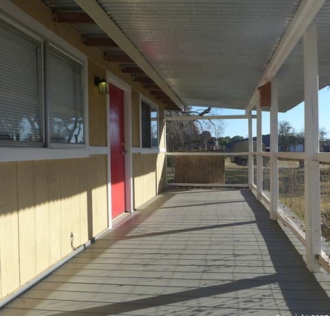 50140  A-e Interstate 10 Unit D, Comfort, TX 78013 — photo 4