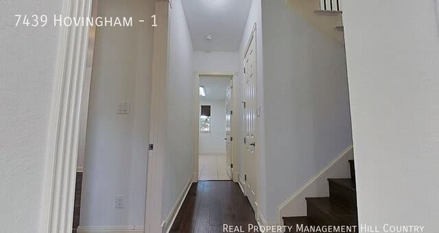 7439  Hovingham, San Antonio, TX 78257 — photo 18