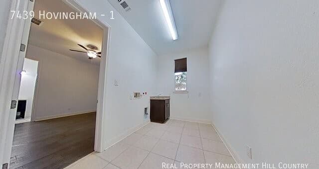 7439  Hovingham, San Antonio, TX 78257 — photo 21