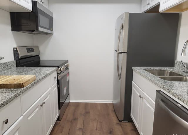 8401 N New Braunfels Ave Unit 350, San Antonio, TX 78209 — photo 3