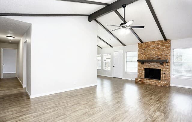 1074  Ferdinand Dr, San Antonio, TX 78245 — photo 5