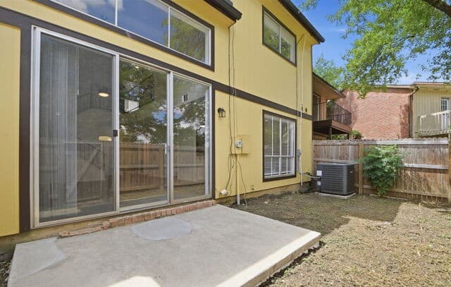 12010  Ashrock Ct, San Antonio, TX 78230 — photo 25