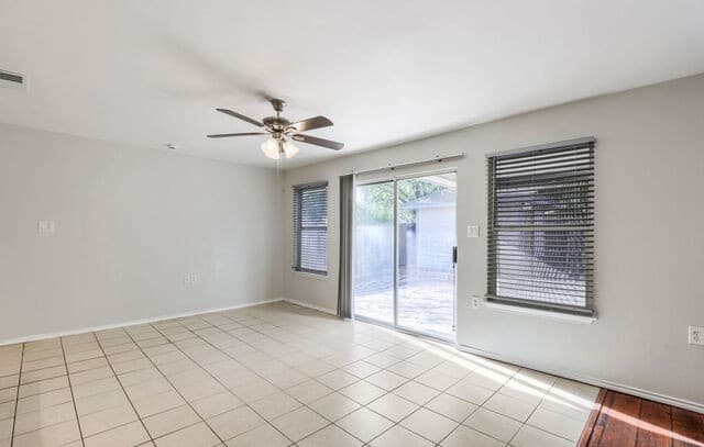 5727  Spring Hts, San Antonio, TX 78247 — photo 5