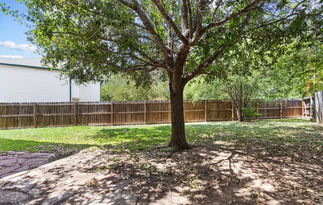 8934  Kenton Mist, San Antonio, TX 78240 — photo 24