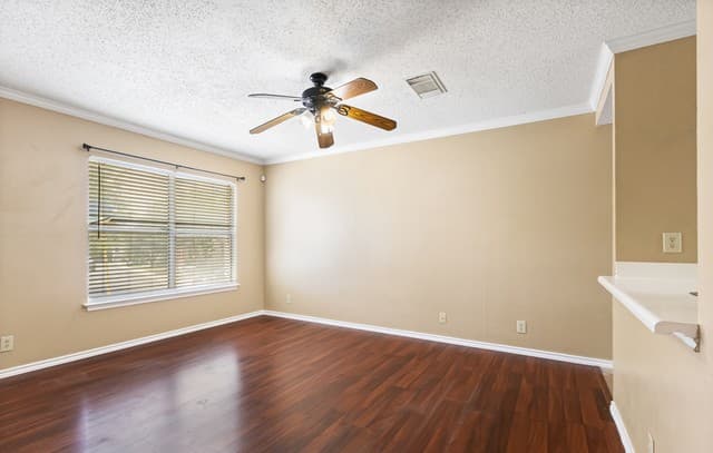 8934  Kenton Mist, San Antonio, TX 78240 — photo 6
