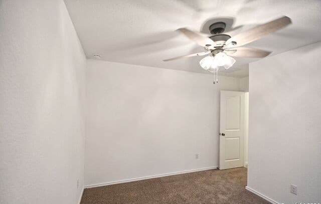 1607  Knoll Rdg, New Braunfels, TX 78130 — photo 14