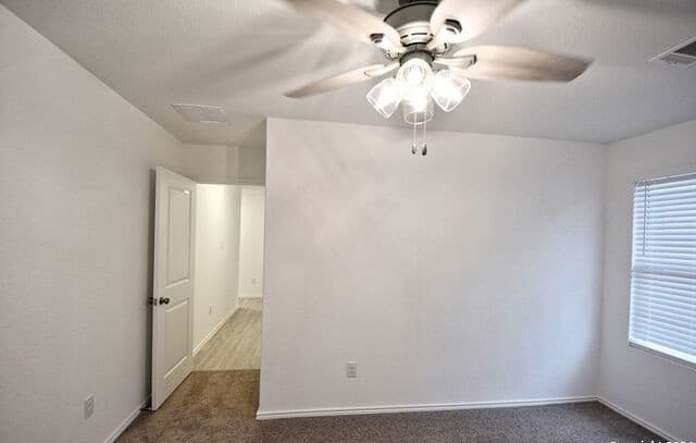 1607  Knoll Rdg, New Braunfels, TX 78130 — photo 15