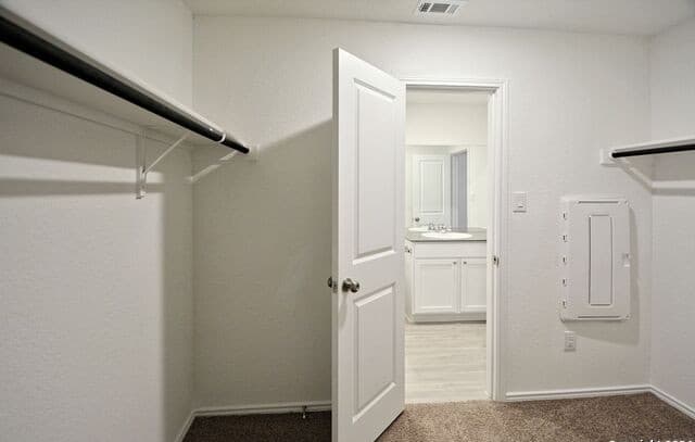 1607  Knoll Rdg, New Braunfels, TX 78130 — photo 25