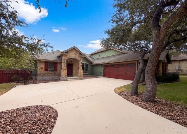 26441  White Eagle Dr