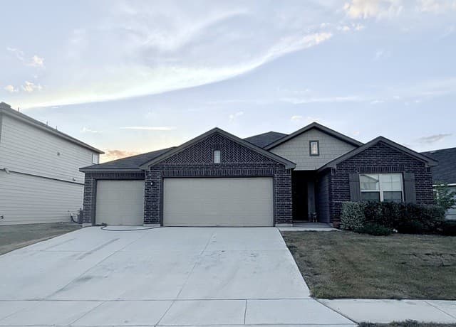 6717 Shiraz Way