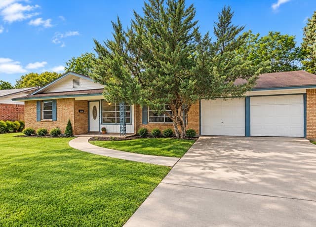 5026  Lakewood Dr, San Antonio, TX 78220 — photo 2