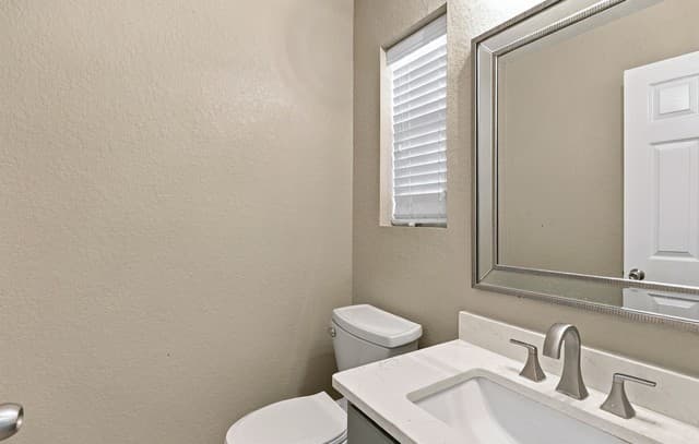 11506  Durango Way, San Antonio, TX 78245 — photo 15
