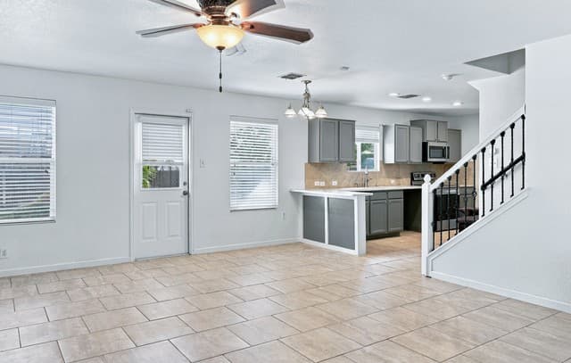 11506  Durango Way, San Antonio, TX 78245 — photo 3