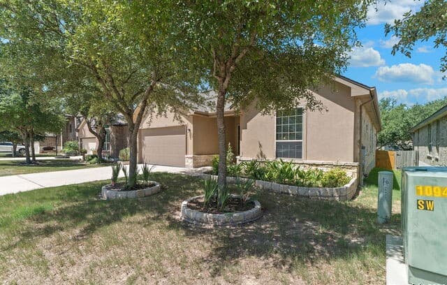 26923  Camellia Trce, Boerne, TX 78015 — photo 3
