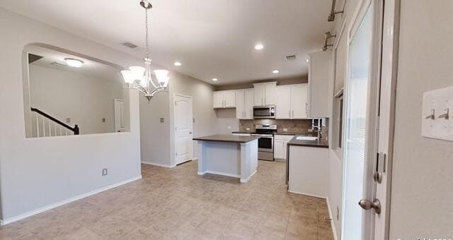 2915  Thunder Gulch, San Antonio, TX 78245 — photo 4