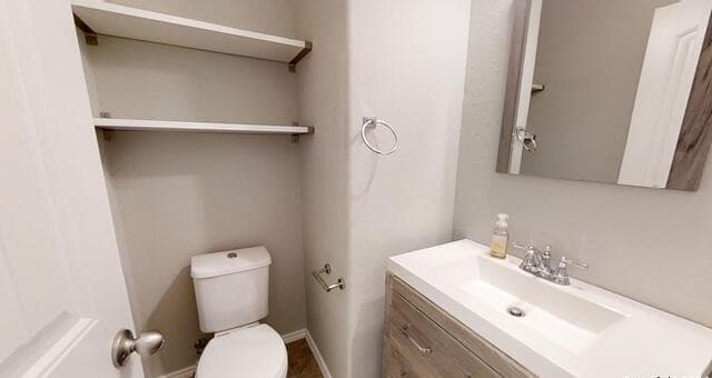 2915  Thunder Gulch, San Antonio, TX 78245 — photo 9