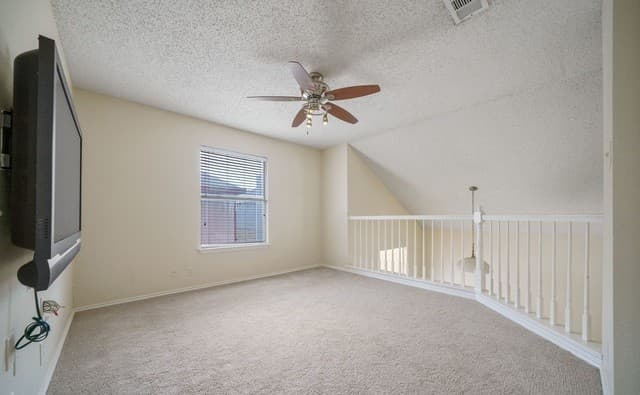 12150  Stoney Glen, San Antonio, TX 78247 — photo 15