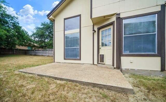 12150  Stoney Glen, San Antonio, TX 78247 — photo 22