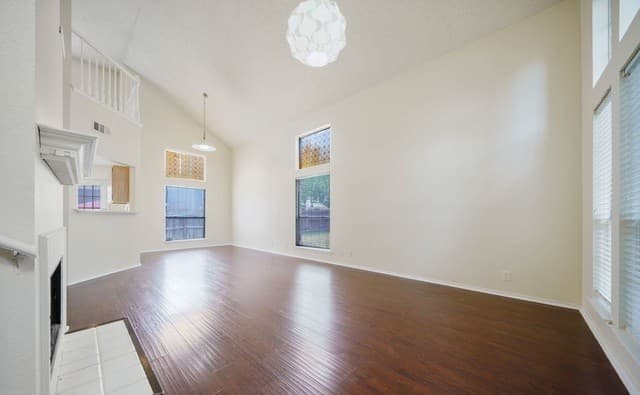 12150  Stoney Glen, San Antonio, TX 78247 — photo 5