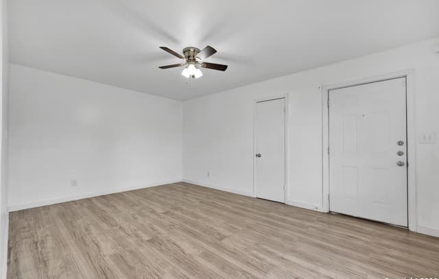 519  Venice, San Antonio, TX 78201 — photo 4