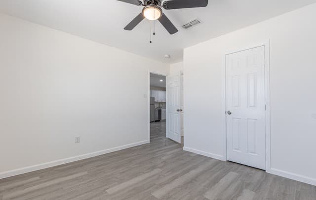 1012  County Road 4516, Castroville, TX 78009 — photo 15