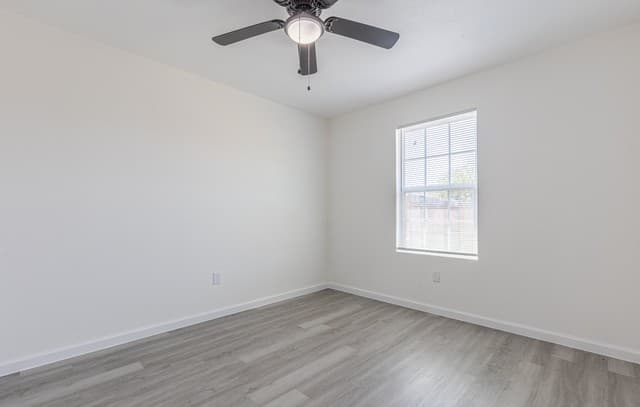 1012  County Road 4516, Castroville, TX 78009 — photo 18
