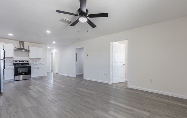 1012  County Road 4516, Castroville, TX 78009 — photo 5