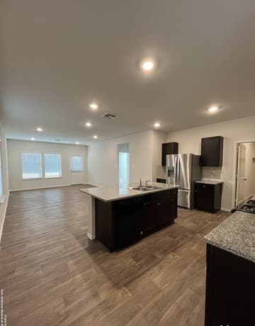 305  Middle Green Loop, Floresville, TX 78114 — photo 9