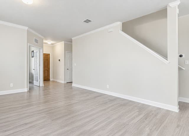 14011  Elounda, San Antonio, TX 78245 — photo 4
