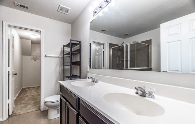 6503  Port Elizabeth, Converse, TX 78109 — photo 23