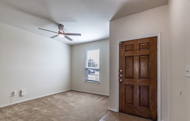 6503  Port Elizabeth, Converse, TX 78109 — photo 5