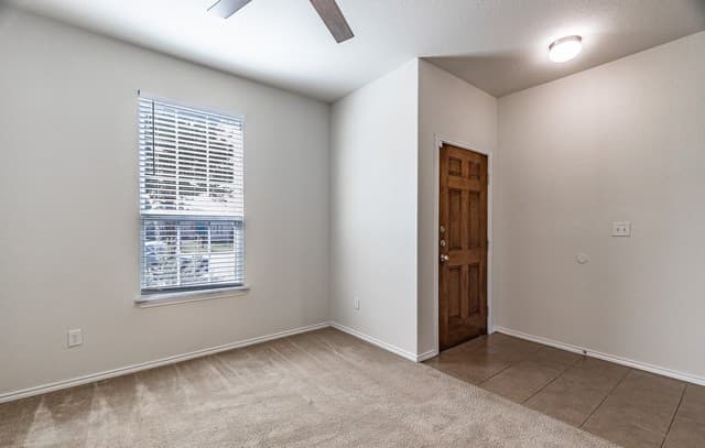 6503  Port Elizabeth, Converse, TX 78109 — photo 8