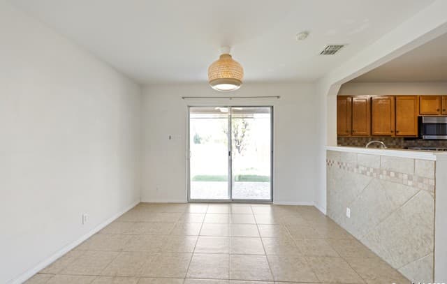 335  Cedron Chase, San Antonio, TX 78253 — photo 11