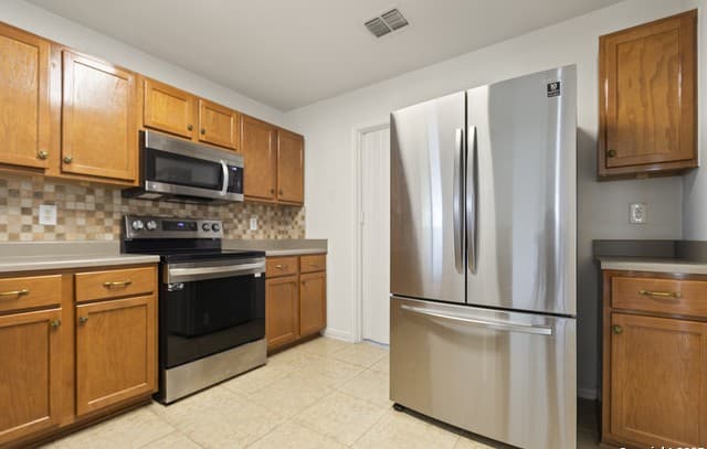 335  Cedron Chase, San Antonio, TX 78253 — photo 13