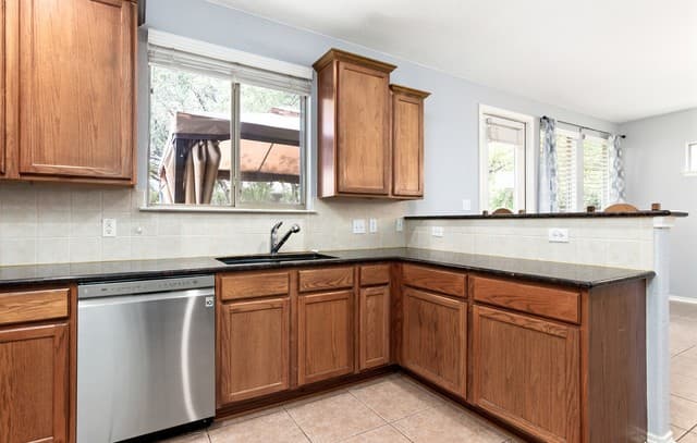 21503  Dion Vlg, San Antonio, TX 78258 — photo 12