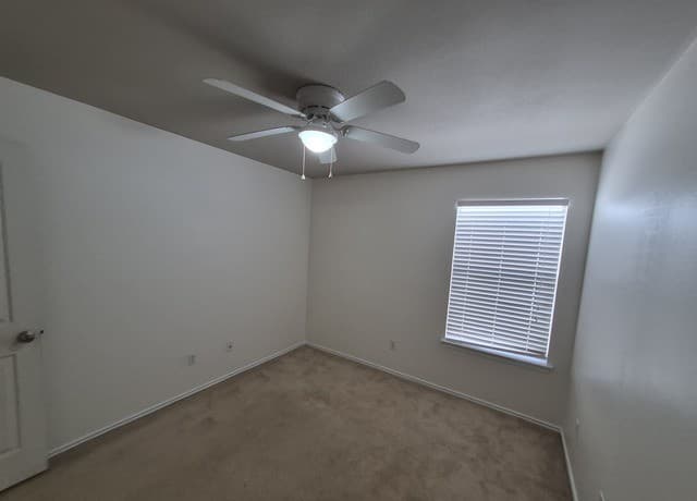 216  Hereford St, Cibolo, TX 78108 — photo 12